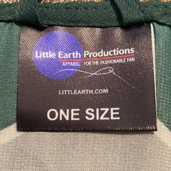 Michigan State sheer overtop - Picture 3 of 3